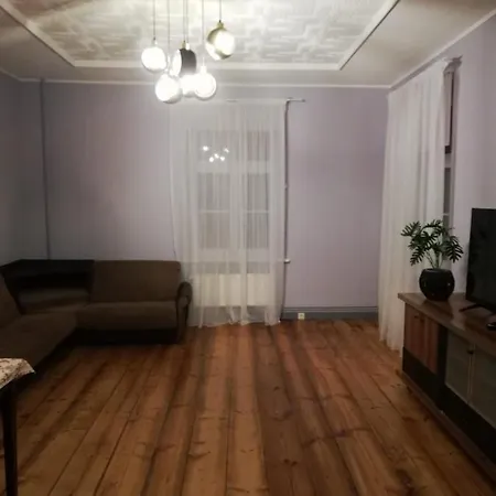 Pils Ielas Apartament *